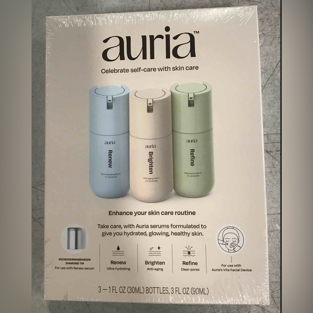 Auria serum skin care trio bundle 
Brand new never opened